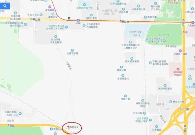 北京地下通道 這條堪稱北京最“慘”地下通道，就在蓮石路邊，摔倒撞車成常事兒