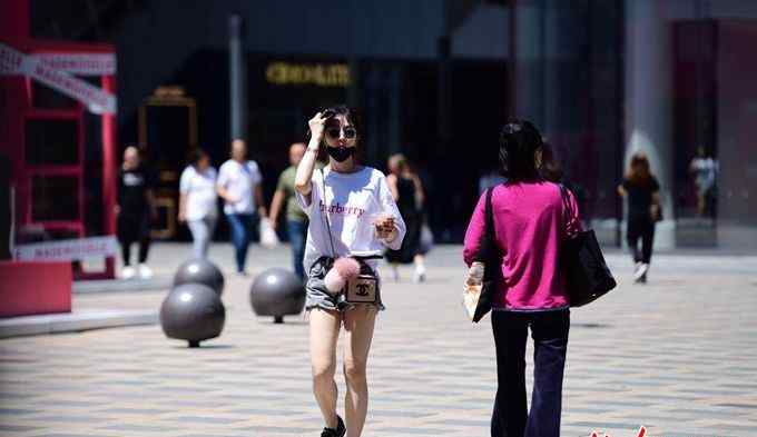 河北高溫紅色預(yù)警 北方高溫暴曬局地地表超70度，這些城市氣溫或達(dá)40度