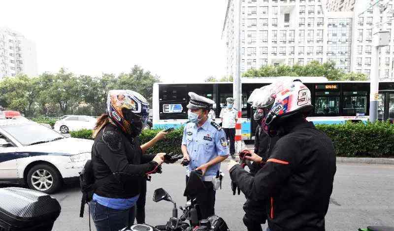 北京摩托車(chē)改裝 門(mén)頭溝2小時(shí)查處摩托車(chē)違法14起，警方提醒切勿這樣改裝