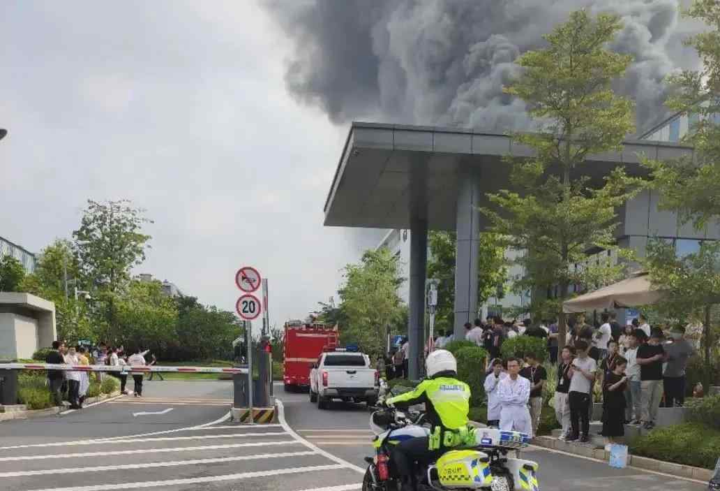 華為在建工地火災(zāi)已致3死