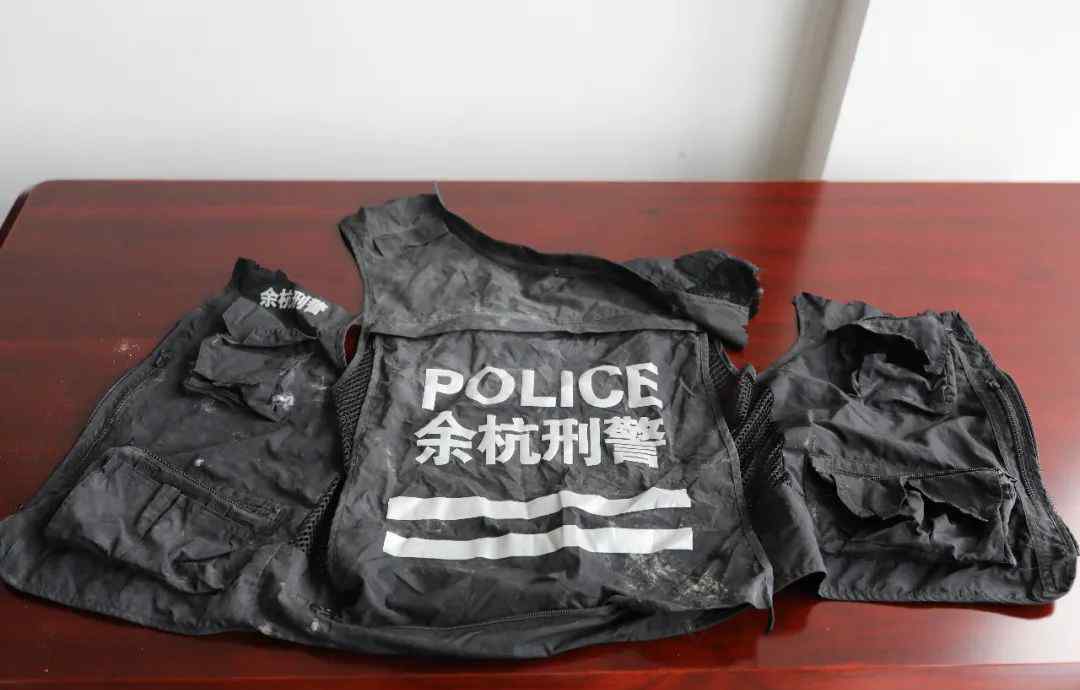 等您歸隊(duì)！杭州36歲刑警辦案時(shí)墜樓 目前生命體征平穩(wěn)