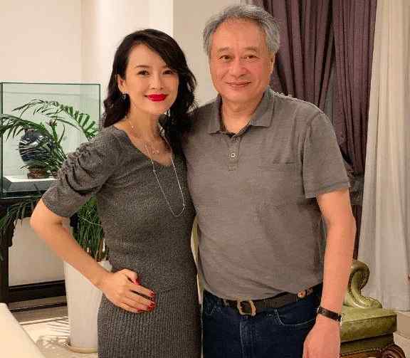 汪峰老婆懷孕 章子怡二胎待產(chǎn)自信滿滿，汪峰老婆挺孕肚不休息，工作也不需助理