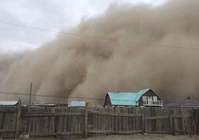 蒙古國(guó)極端天氣已致10人死亡 黃沙肆虐兩天后 最后一名失蹤者被找到