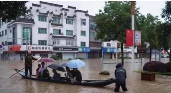 安徽歙縣高考數(shù)學再因暴雨延期 網(wǎng)友:乘風破浪去高考