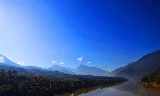 云南旅游需要準備什么 一個人去云南旅游要多少錢 獨自去云南旅游需要帶什么