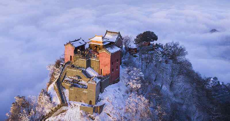 航拍雪后武當(dāng)山 過(guò)程真相詳細(xì)揭秘！