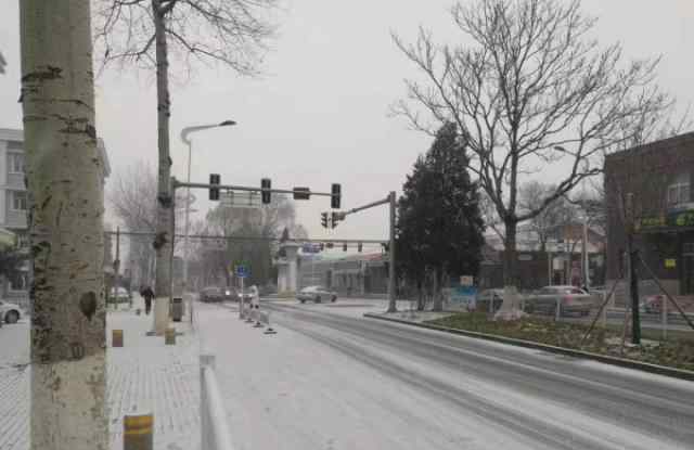 北京延慶下雪 到底什么情況呢？