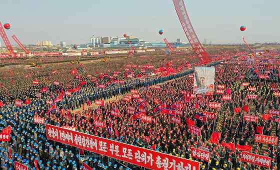 朝鮮1萬套新式住宅工程奠基 ? 旨在徹底解決平壤市民的居住難問題 還原事發(fā)經(jīng)過及背后真相！