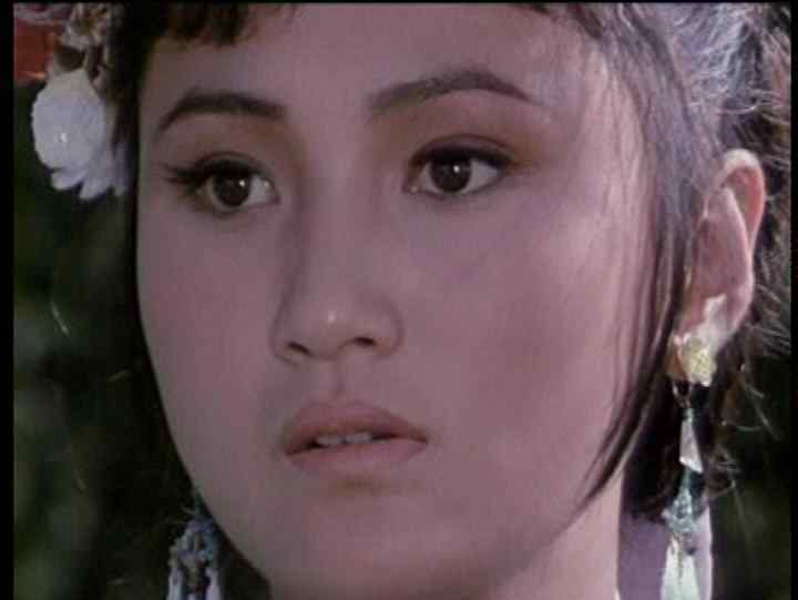 玉碎宮傾 1981老電影《玉碎宮傾》，“最美楊貴妃”林芳兵16歲主演塔娜公主