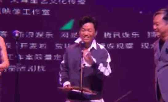 樹先生演員表 從傻根到樹先生，王寶強(qiáng)只能憑本色出演嗎？黃渤一語道破真相