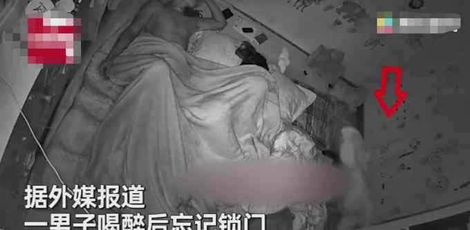 越南男子半夜驚醒見兒子小熊玩偶不翼而飛 隔天查看監(jiān)控發(fā)現(xiàn)無恥一幕