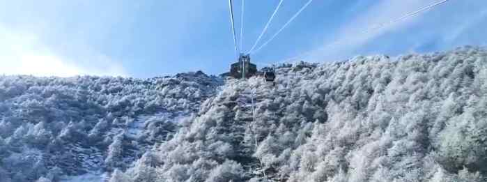 秦嶺太白山雪后霧凇美景 網(wǎng)友直呼是仙境具體長什么樣