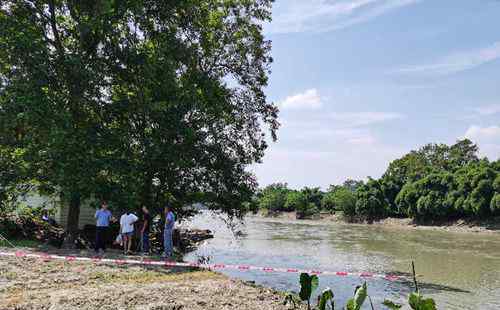 成都跳河救人被沖走的司機(jī)遺體已找到 到底是在哪里找到