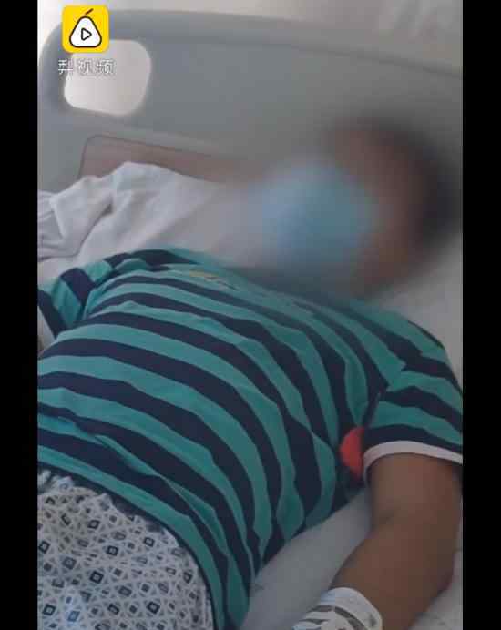 19歲貧困男孩高考后查出白血病 無數(shù)好人都是你們堅(jiān)強(qiáng)的后盾