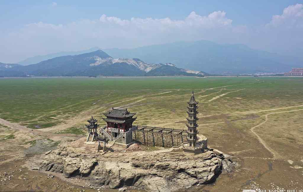 九江鄱陽湖千年石島落星墩“重現(xiàn)天日” 落星墩什么時候建的