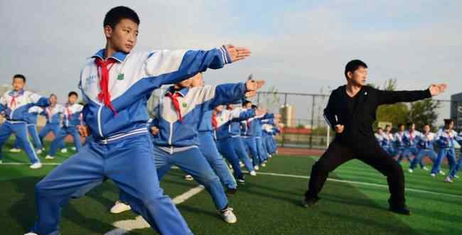 央視評陽剛之氣:不只是男性化