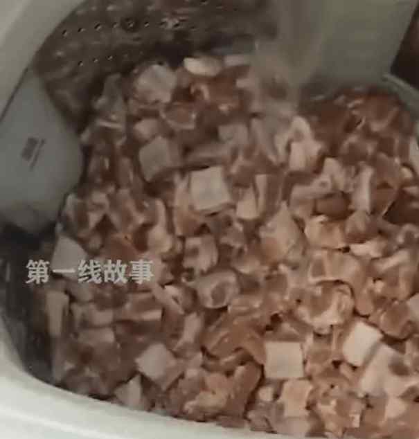 杭州小伙用洗衣機洗排骨