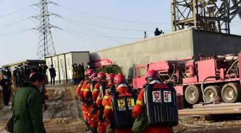 1月10日,山東棲霞金礦爆炸致22人失蹤,7天后從井下傳出了一張紙條,標(biāo)注了井下多人的情況