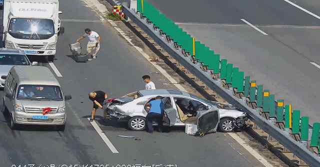 溫州高速交警 三位好心人 溫州高速交警終于找到你們了！