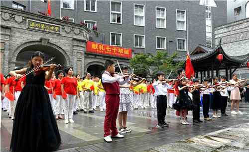 溫州男人醫(yī)院俱佳五馬 一場(chǎng)震撼快閃，燃爆五馬禪街！