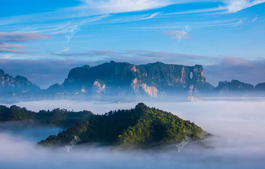 天門山鬼谷洞 2016天門山最新航拍大片：最傳奇最天門