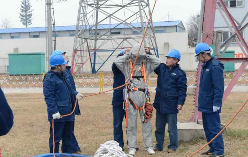 陜西培訓(xùn) 國(guó)網(wǎng)陜西培訓(xùn)中心輸配電帶電作業(yè)實(shí)訓(xùn)基地取得國(guó)網(wǎng)公司級(jí)實(shí)訓(xùn)考核資質(zhì)