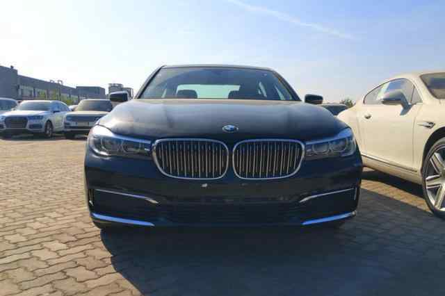 bmw760li 路上經(jīng)常見寶馬730Li，卻很少見寶馬760Li，為什么？