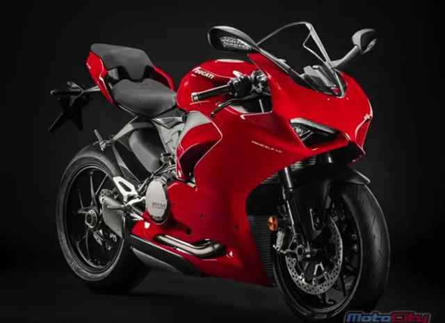 杜卡迪v2 杜卡迪Panigale V2跑車(chē)國(guó)內(nèi)接受預(yù)定，預(yù)售價(jià)18萬(wàn)左右