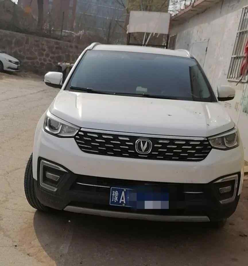 鄭州分期付款買車 鄭州一車主買車為享優(yōu)惠 交了全款卻還要還貸款