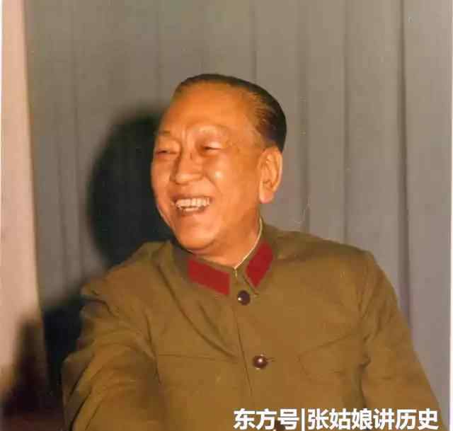 耿飚軍銜 第十九兵團參謀長耿飚，為何在解放后，有沒有授予軍銜