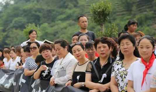 送別李芳老師 悲劇真相實(shí)在讓人痛心