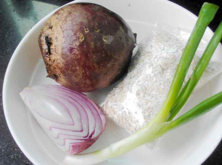 甜菜根怎么吃 甜菜根煎肉餅的家常做法 甜菜根煎肉餅的做法大全