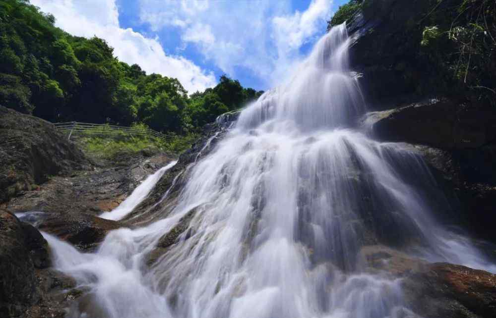 金牌旅游網(wǎng) 金牌旅游村第二十一站：氧氣十足！現(xiàn)實(shí)版的“世外桃源”——云礤村