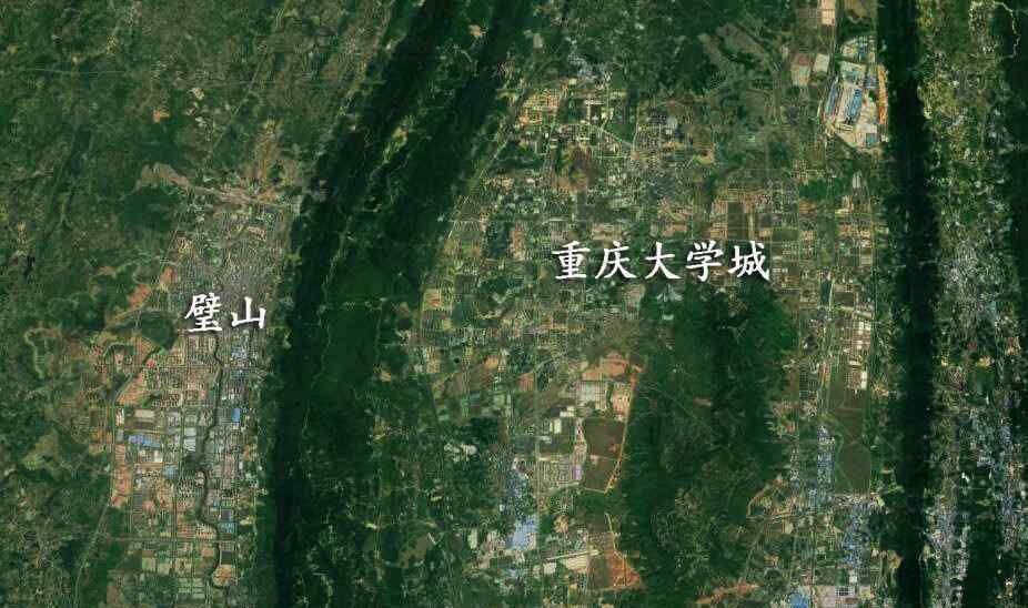 重慶大學城地圖 衛(wèi)星地圖看重慶大學城：從一片荒蕪，到比璧山城還要大的城區(qū)