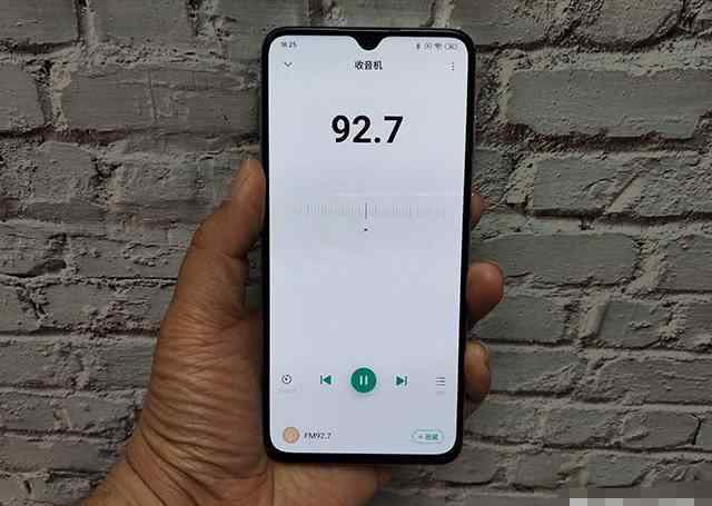 收音機手機 現(xiàn)在哪些手機有收音機功能？