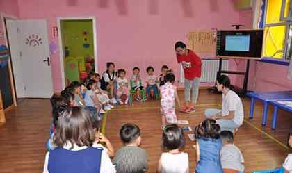 幼兒園小班英語教案 幼兒園小班英語教案大全，幼兒園小班英語專題教案