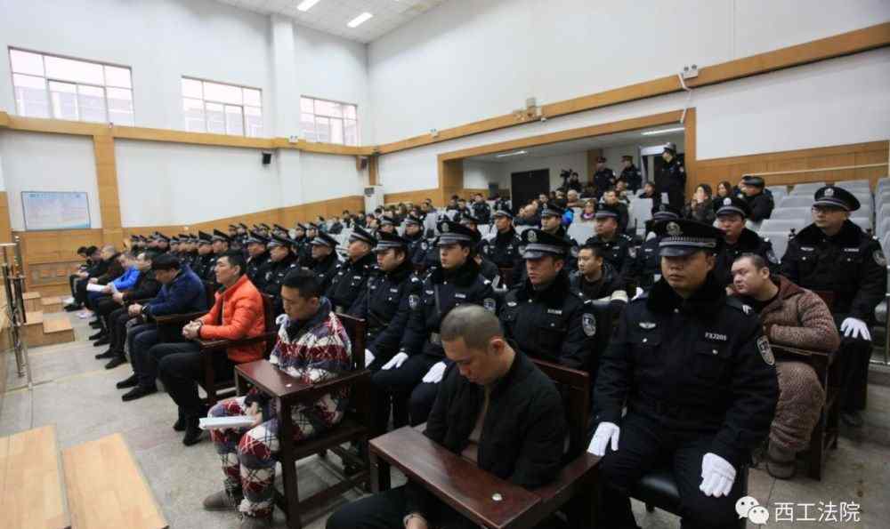 洛陽黑老大 洛陽一黑社會(huì)團(tuán)伙，20人獲刑……