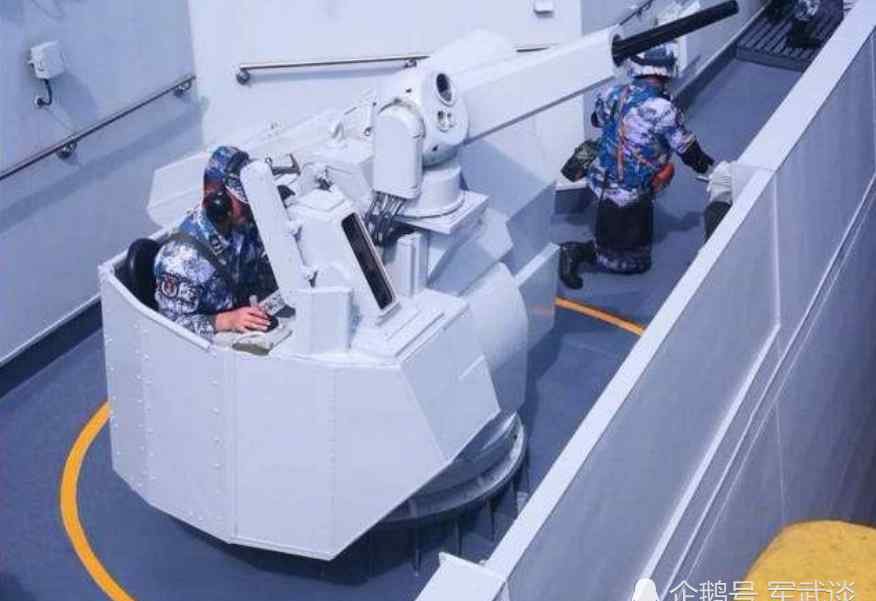 056導(dǎo)彈護(hù)衛(wèi)艦 056導(dǎo)彈護(hù)衛(wèi)艦正式進(jìn)入6字開頭時(shí)代，卻用機(jī)槍換火炮，是為了省錢嗎？