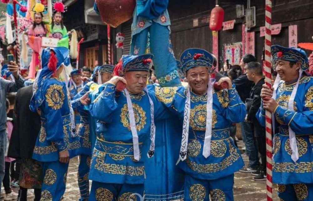 江油青林口古鎮(zhèn)住宿 江油傳承民俗文化上千人參加太熱鬧了