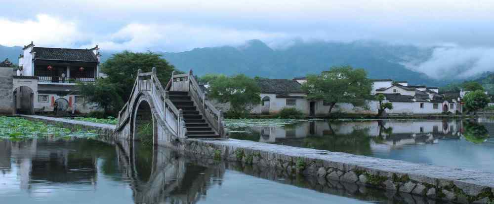 齊云山在哪 周末去哪里玩，安徽黃山市一日游，“五絕三瀑”登黃山