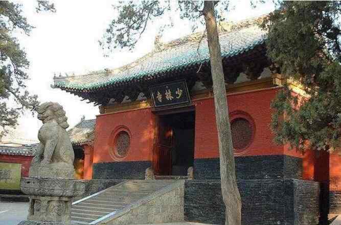 少林寺俗家弟子 少林寺俗家弟子學(xué)費(fèi)多少，少林寺怎么收弟子？